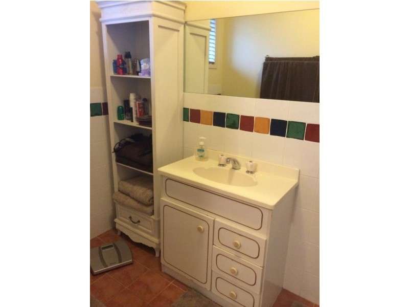 19 Whitecastle Street, Carindale QLD 4152