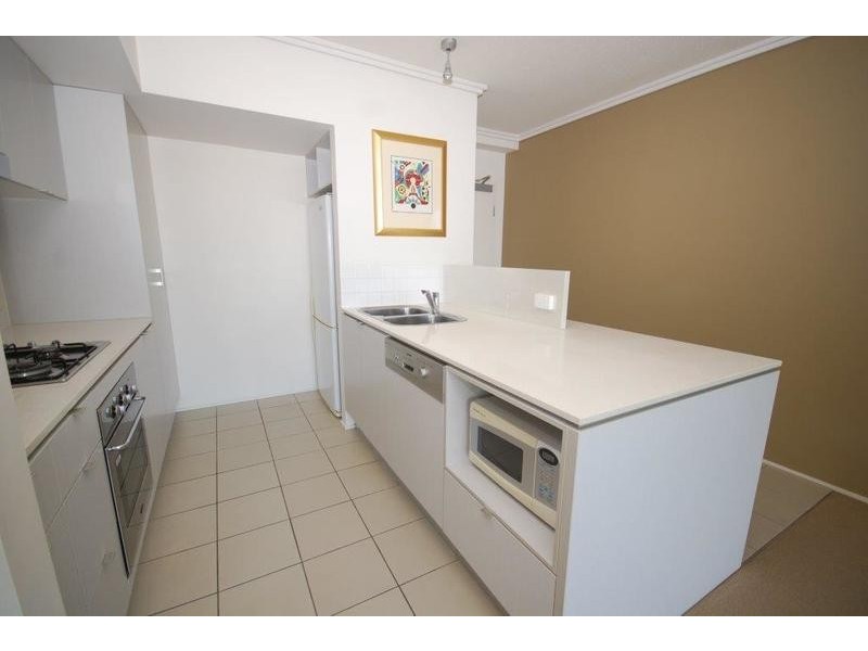 1051/18 Manning Street, Milton QLD 4064