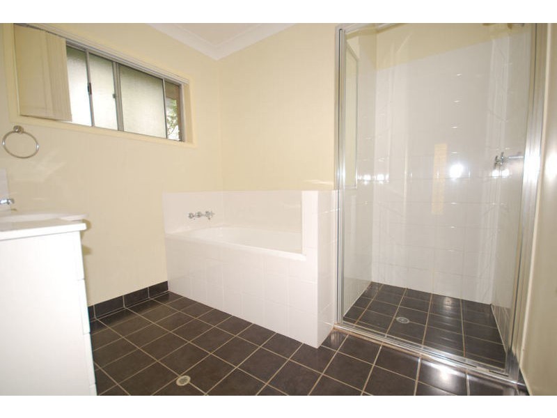 31 Cawdor Street, Arana Hills QLD 4054