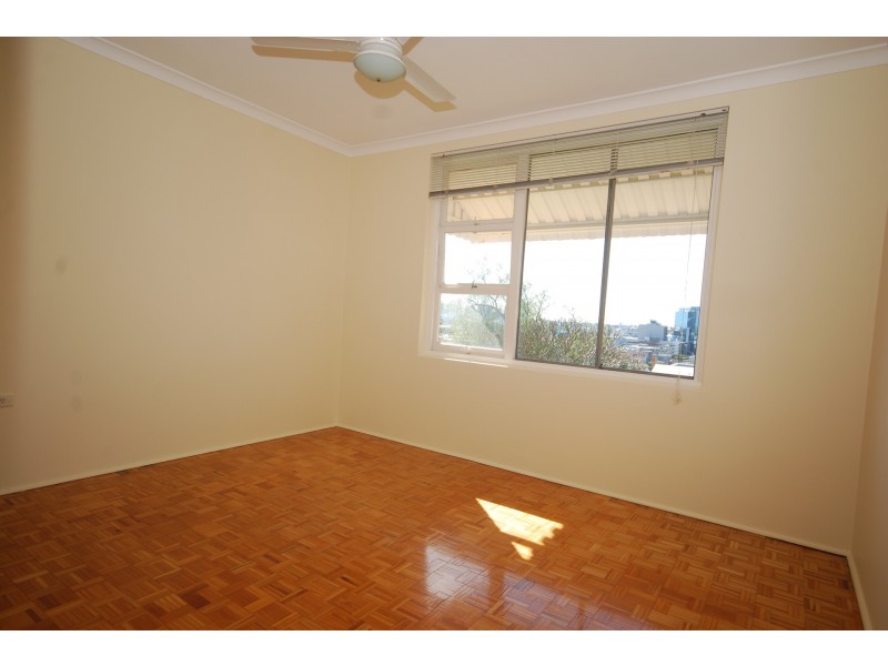 19/16 Dovercourt Road, Toowong QLD 4066