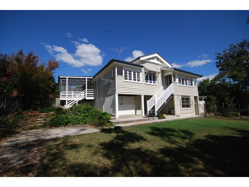 29 Glen Road, The Gap QLD 4061