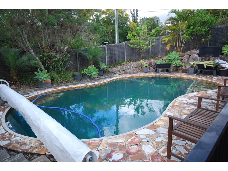 24 Moonmera Street, The Gap QLD 4061