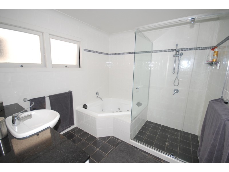 24 Moonmera Street, The Gap QLD 4061