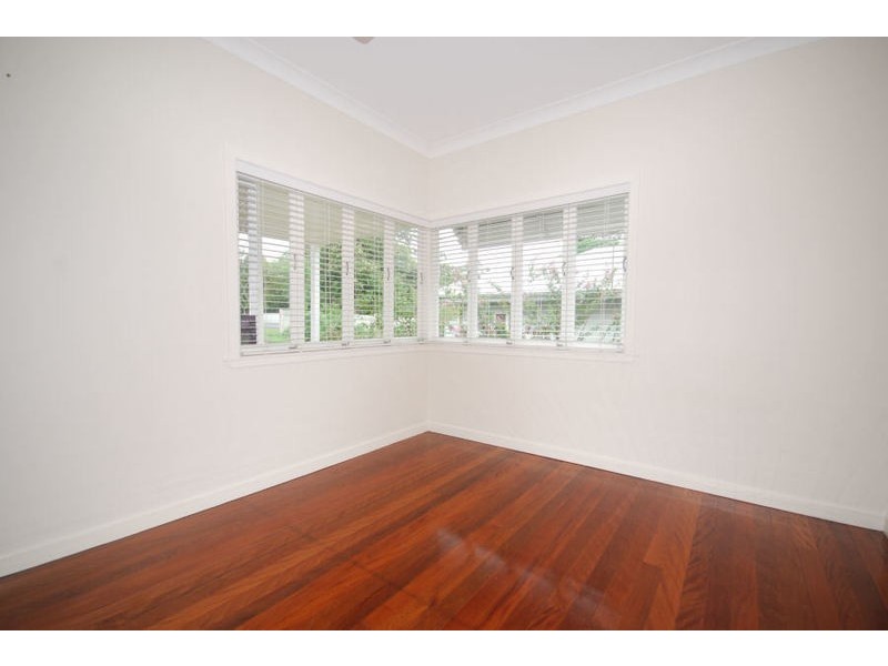 54 Stuartholme Road, Bardon QLD 4065