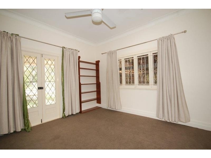 124 Frasers Road, Ashgrove QLD 4060
