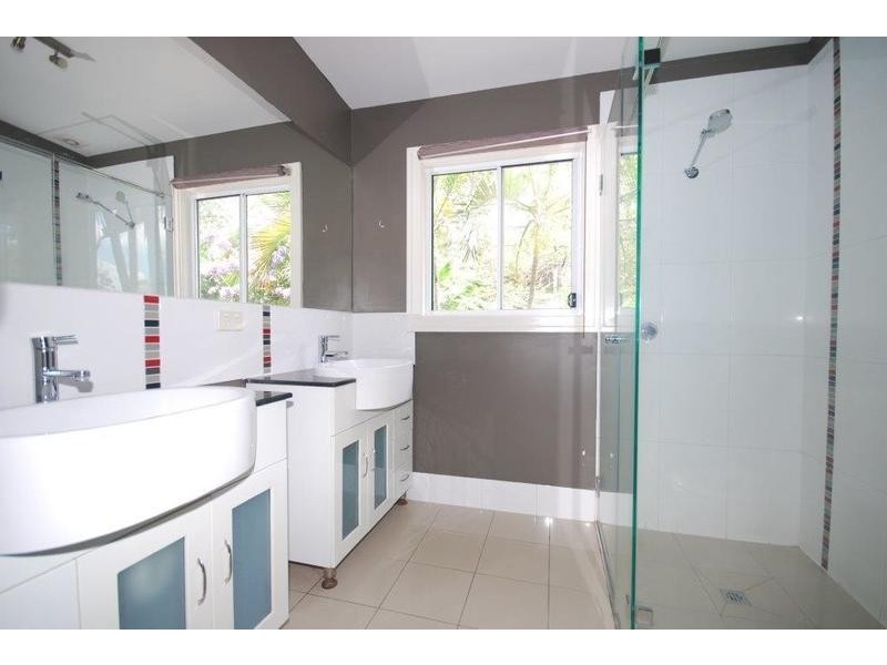124 Frasers Road, Ashgrove QLD 4060