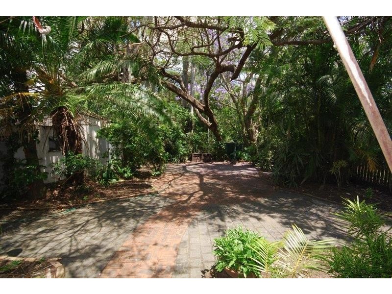 124 Frasers Road, Ashgrove QLD 4060