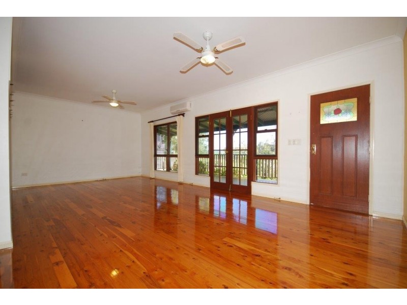 17 Wollundry Place, The Gap QLD 4061