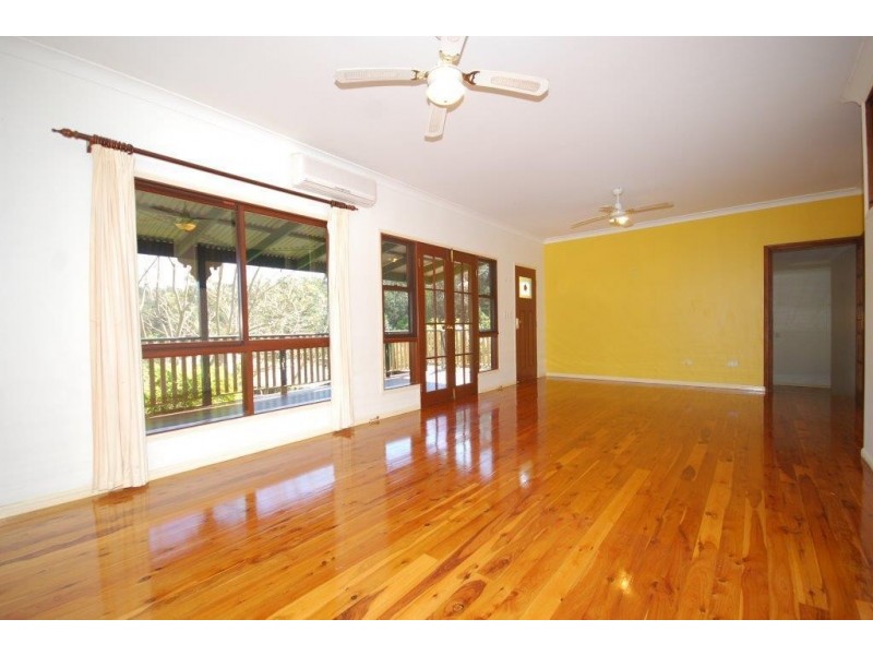 17 Wollundry Place, The Gap QLD 4061