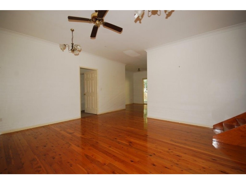 17 Wollundry Place, The Gap QLD 4061