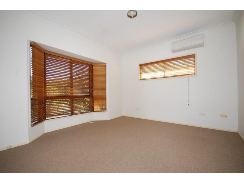 17 Wollundry Place, The Gap QLD 4061