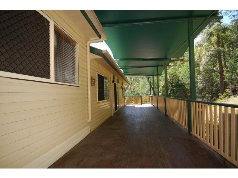 17 Wollundry Place, The Gap QLD 4061