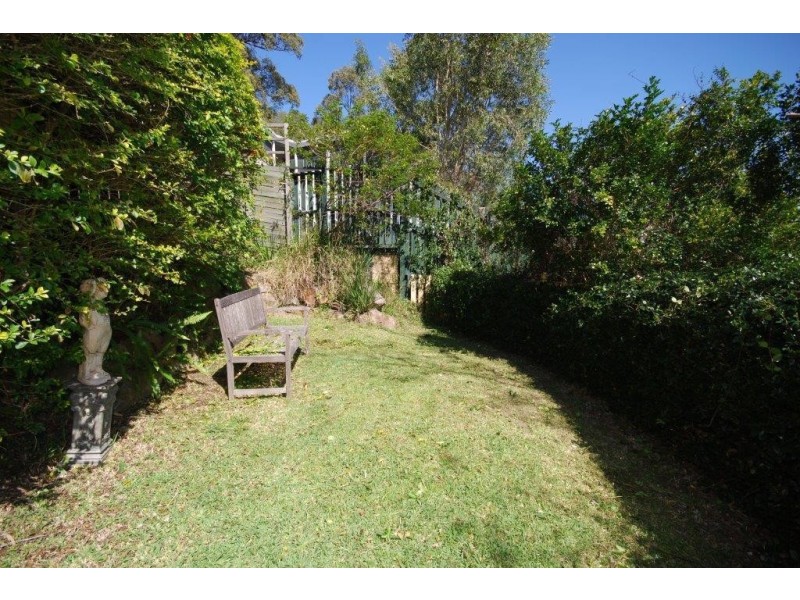 17 Wollundry Place, The Gap QLD 4061