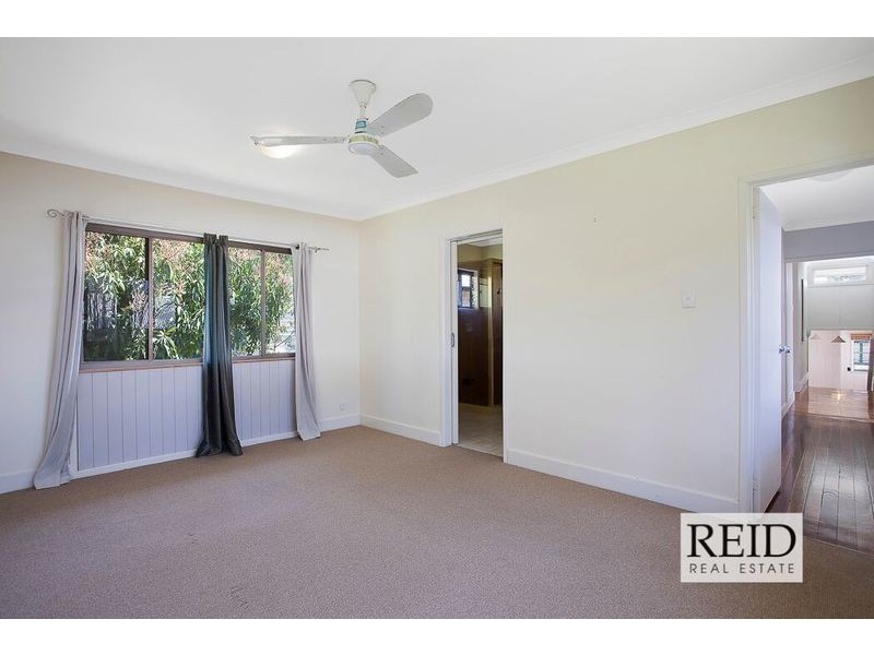 54 Piddington Street, Ashgrove QLD 4060