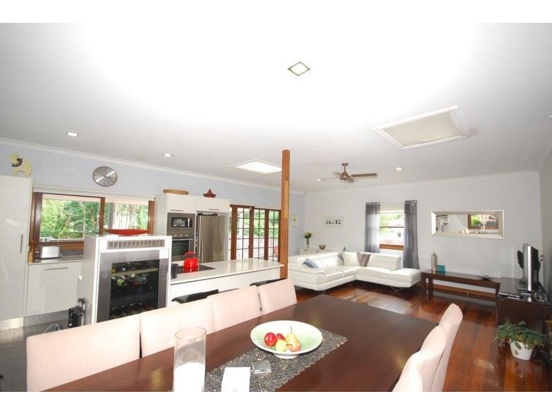 28 Thorn Street, Red Hill QLD 4059