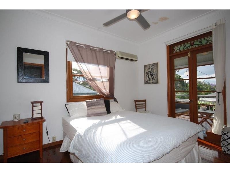 28 Thorn Street, Red Hill QLD 4059