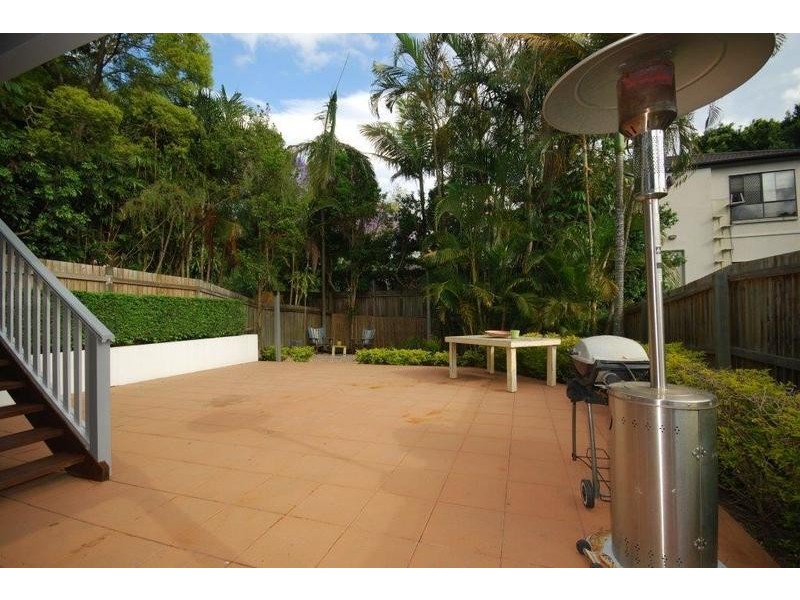 28 Thorn Street, Red Hill QLD 4059