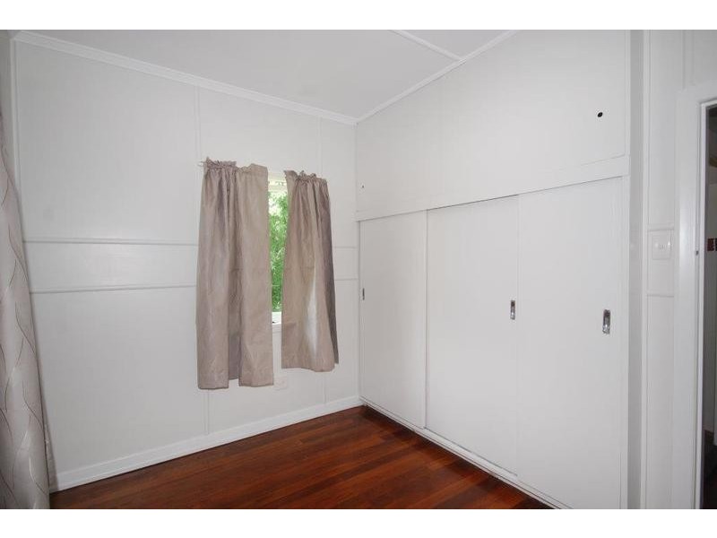 2/94 Royal Parade, Ashgrove QLD 4060
