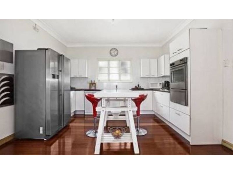 26 Panitya Street, Greenslopes QLD 4120