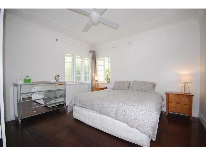16 David Avenue, Bardon QLD 4065