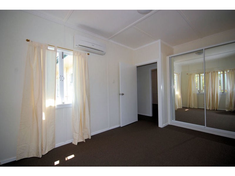 135 Frasers Road, Mitchelton QLD 4053