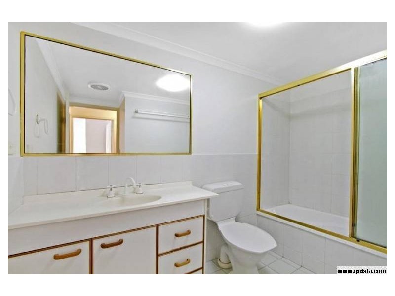 4/88 Indooroopilly Road, Taringa QLD 4068