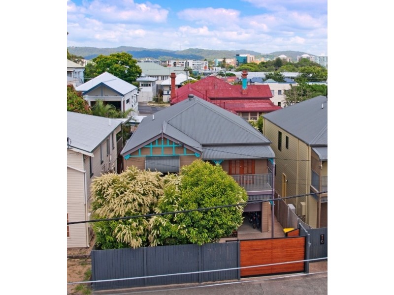 11  Paris Street,, West End QLD 4101