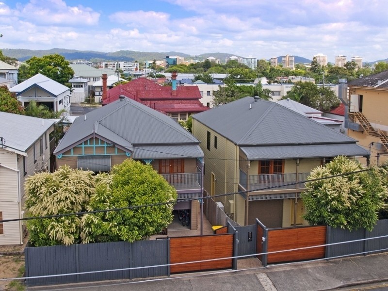 11  Paris Street,, West End QLD 4101