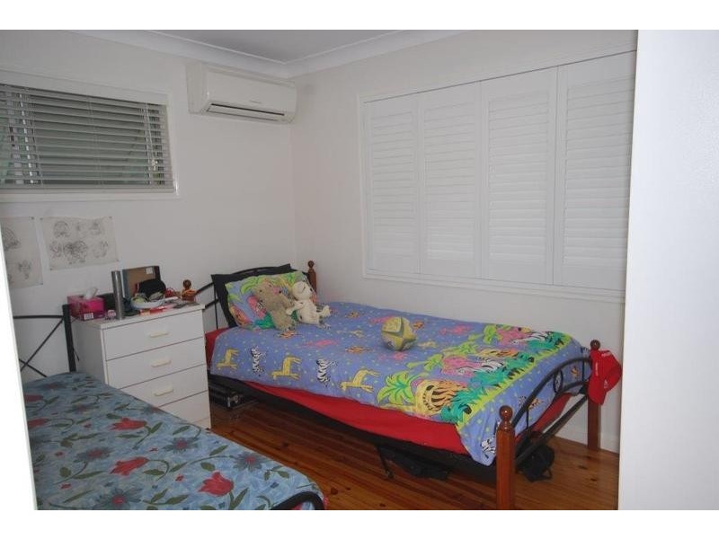 28 Colwel Street, Oxley QLD 4075