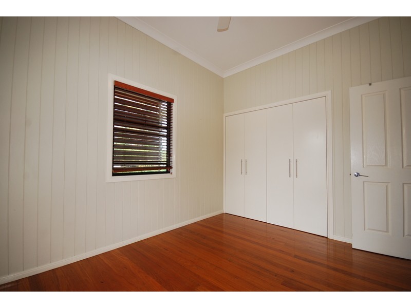 2 Bank Street, Windsor QLD 4030