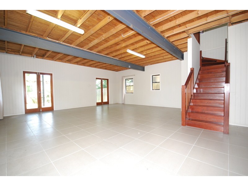 2 Bank Street, Windsor QLD 4030