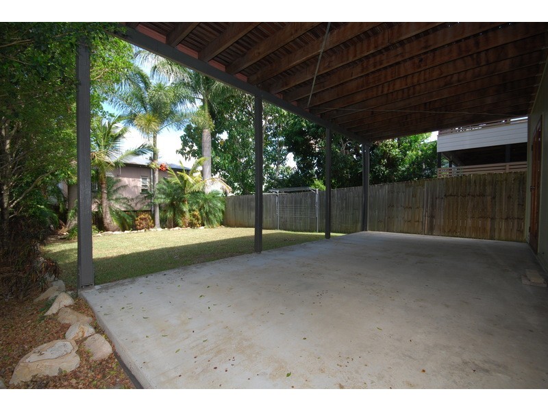 2 Bank Street, Windsor QLD 4030