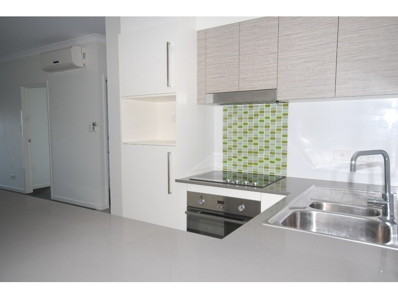 17/28 Carl Street, Woolloongabba QLD 4102