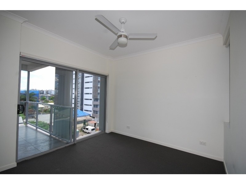 17/28 Carl Street, Woolloongabba QLD 4102