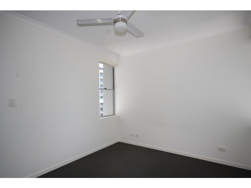 17/28 Carl Street, Woolloongabba QLD 4102