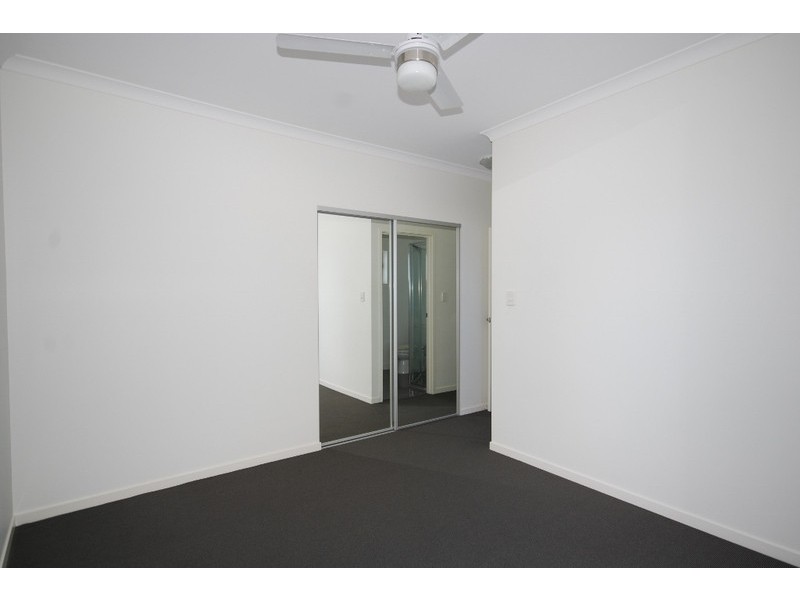 17/28 Carl Street, Woolloongabba QLD 4102