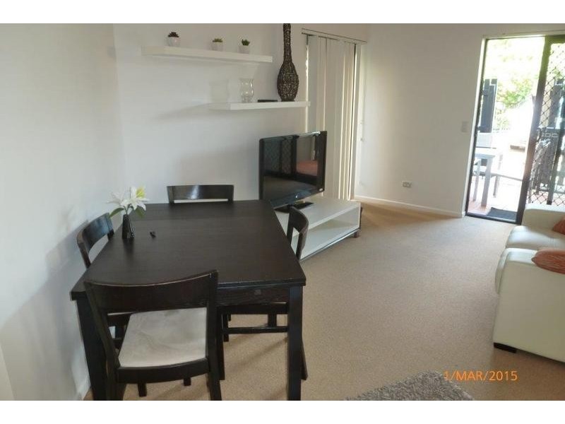 2/75 Thorn Street, Kangaroo Point QLD 4169