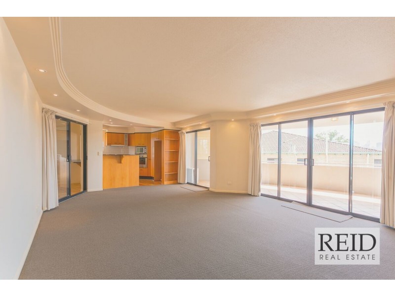 8/523 Coronation Drive, Toowong QLD 4066