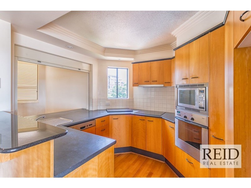 8/523 Coronation Drive, Toowong QLD 4066