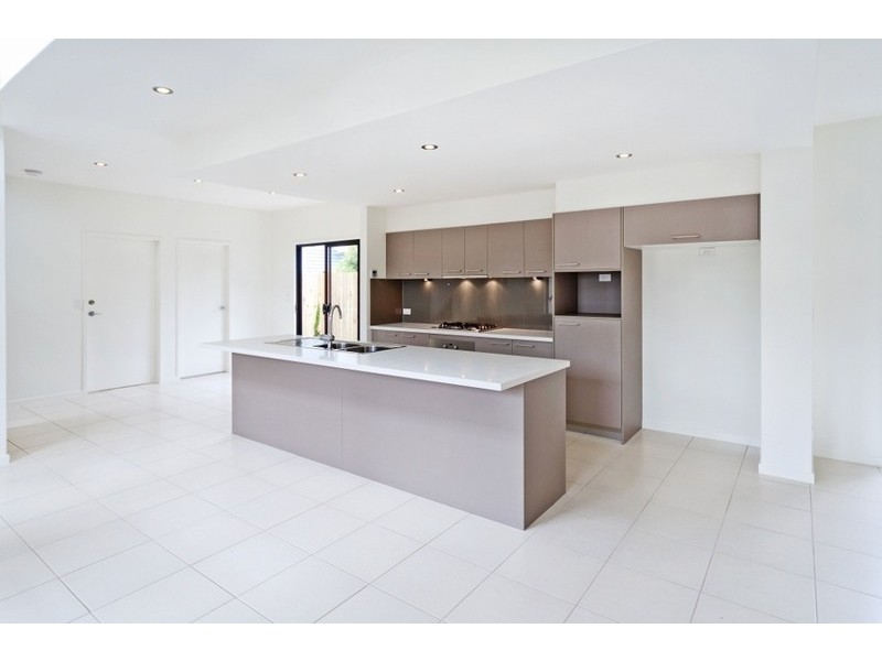 45 Park Road West, Dutton Park QLD 4102