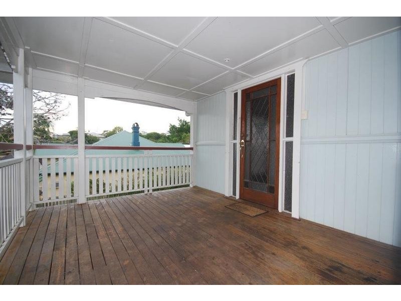 27 Terrace Street, Paddington QLD 4064