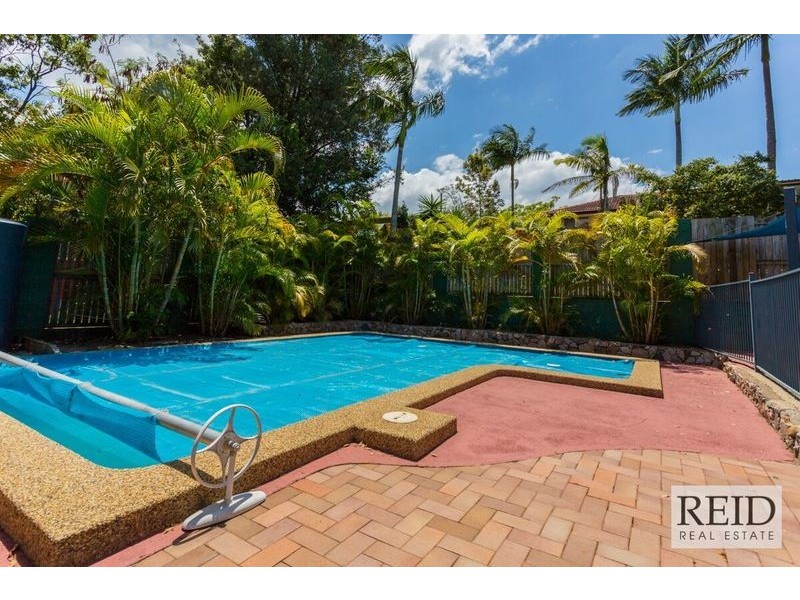 6 Ardisa St, Arana Hills QLD 4054