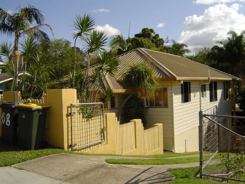 68 Lizzie St, Bardon QLD 4065