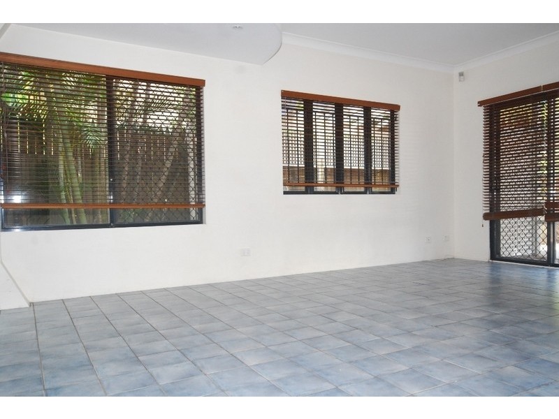 10/74 Kent Street, New Farm QLD 4005