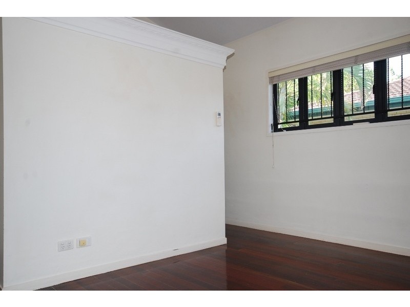 10/74 Kent Street, New Farm QLD 4005