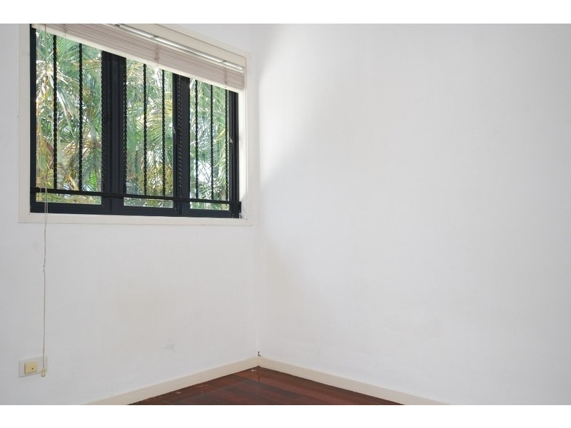 10/74 Kent Street, New Farm QLD 4005