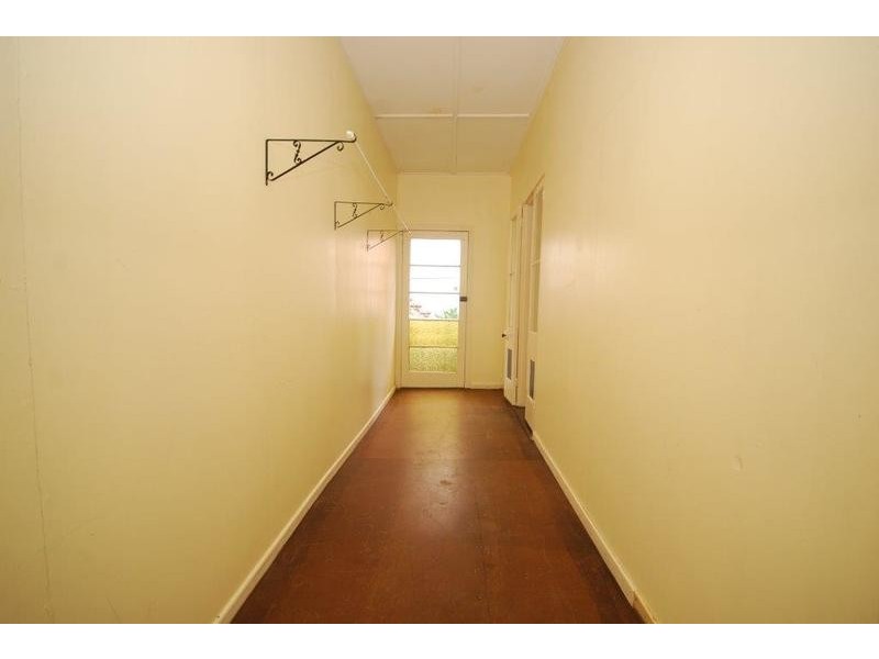 2/4 Ross Street, Woolloongabba QLD 4102