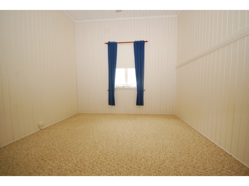 15 Holmesbrook St, Ashgrove QLD 4060