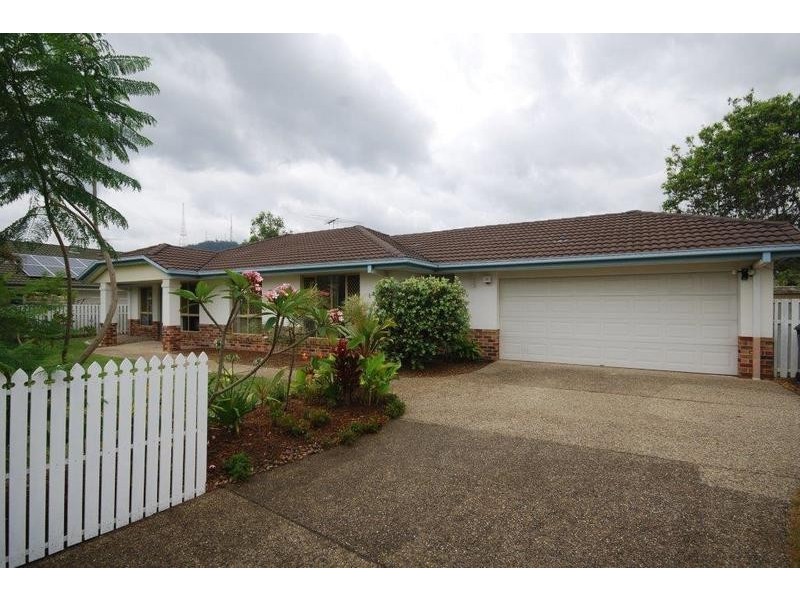 10 Glenwood Place, The Gap QLD 4061