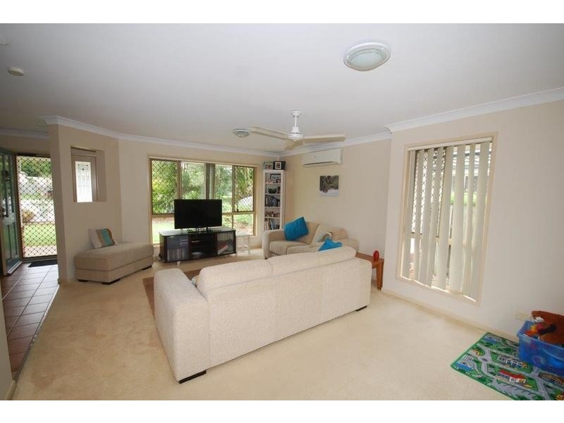 10 Glenwood Place, The Gap QLD 4061